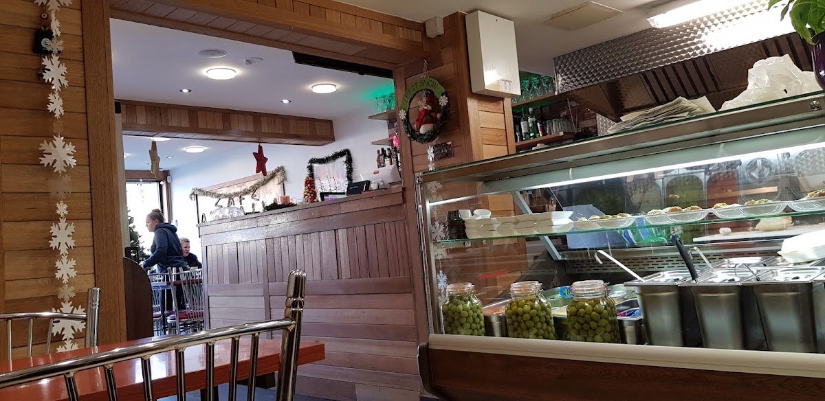 Anatolia Cafe & Bbq Restaurant